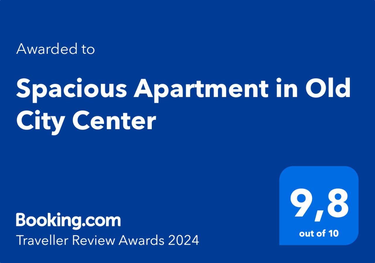 Modern Apartment In Old City Center إلفيف المظهر الخارجي الصورة